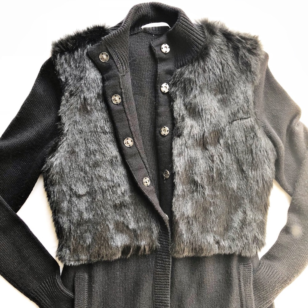 Black XS Faux Fur Tahari Sweater